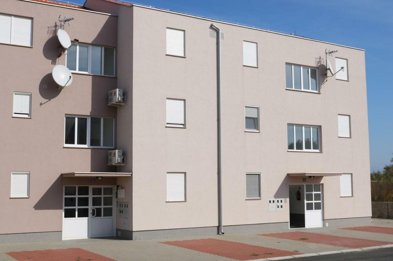 Apartamento Nin Zdrijac 2 Exterior foto